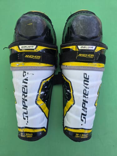 Junior Bauer Supreme Matrix Shin Pads 12"