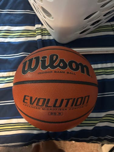 Women's Wilson Basketball (Used)