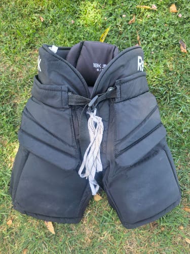 Black Junior Small Reebok 18k Hockey Goalie Pants