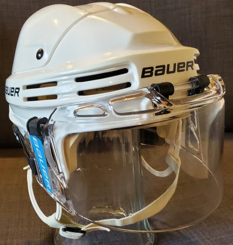 Medium Bauer 4500 Helmet Pro Stock