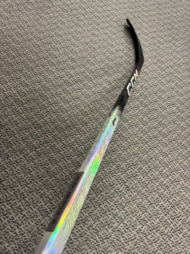 Junior CCM JetSpeed FT8 Pro Right Handed Hockey Stick 50 Flex (New)