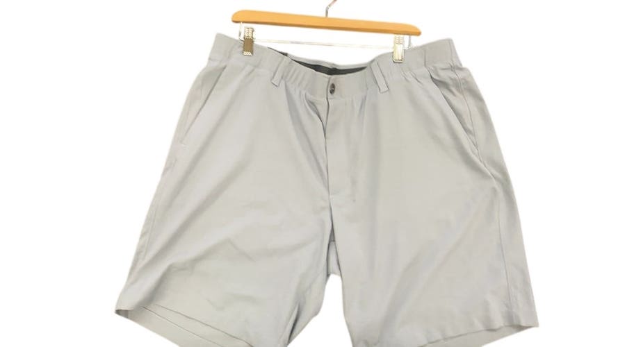 Under Armour HeatGear Golf Shorts Grey New With Tags Size 42