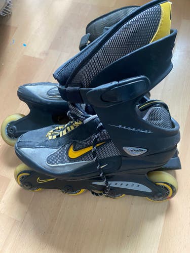 Nike Inline Skates Size 6 (Used)