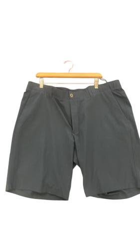 Under Armour HeatGear Golf Shorts New With Tags Size 42