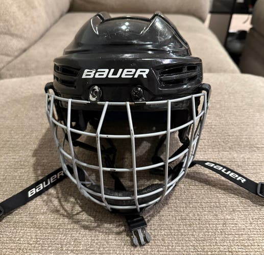 Youth Bauer Prodigy Helmet (Used)