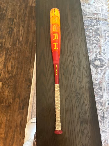 2025 Easton Hype Fire Composite USSSA Certified Bat (-5) 27 oz 31" (Used)