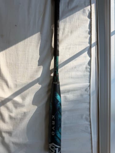2025 Louisville Slugger Kryo Composite Bat (-11) 18 oz 29" (Used)