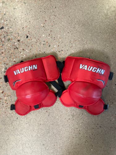Senior Vaughn 8800 Knee Pads (Used)
