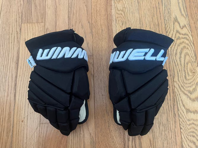 Winnwell Amp Pro Gloves 13" (New)