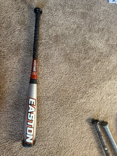 Easton Stealth Bat (-9) 19 oz 28" (New)