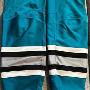 Game Used Heritage Sharks Socks #39 Logan Couture Size XL
