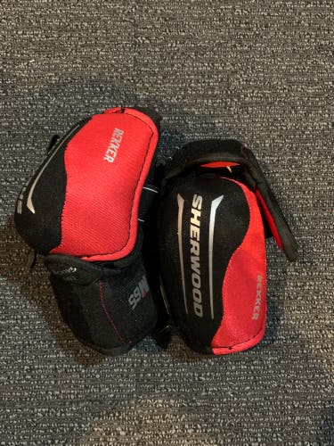 Junior Small Sher-Wood Rekker M65 Elbow Pads (Used)