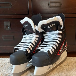 New CCM JetSpeed FT340 Hockey Skates Junior Size 3 (New)