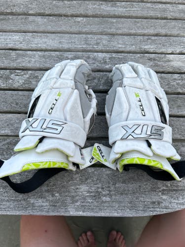 STX Cell vi Lacrosse Gloves (Used)