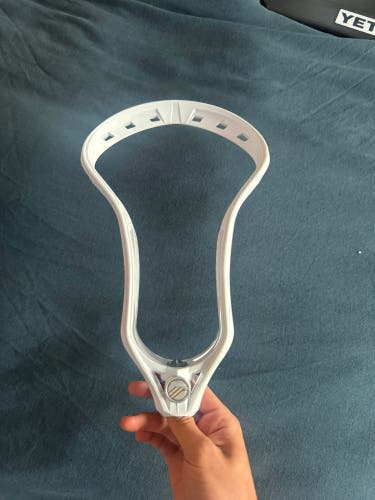 Maverik Kinetik 3 Unstrung Head (Used)