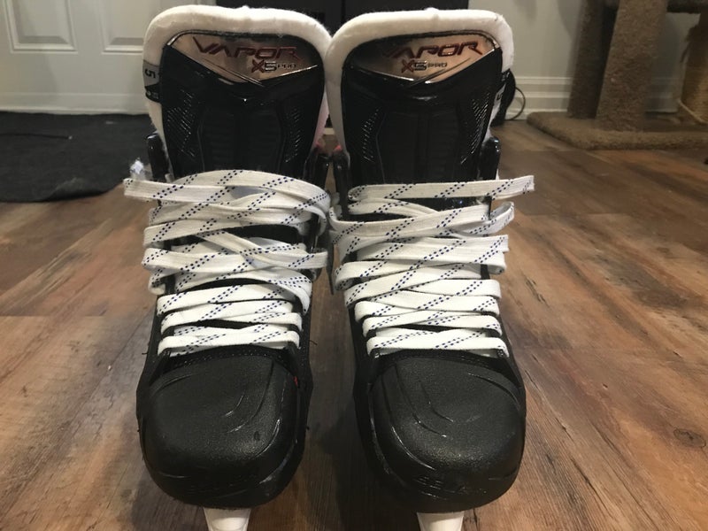 Bauer Vapor X5 Pro Hockey Skates Size 5 (Used)