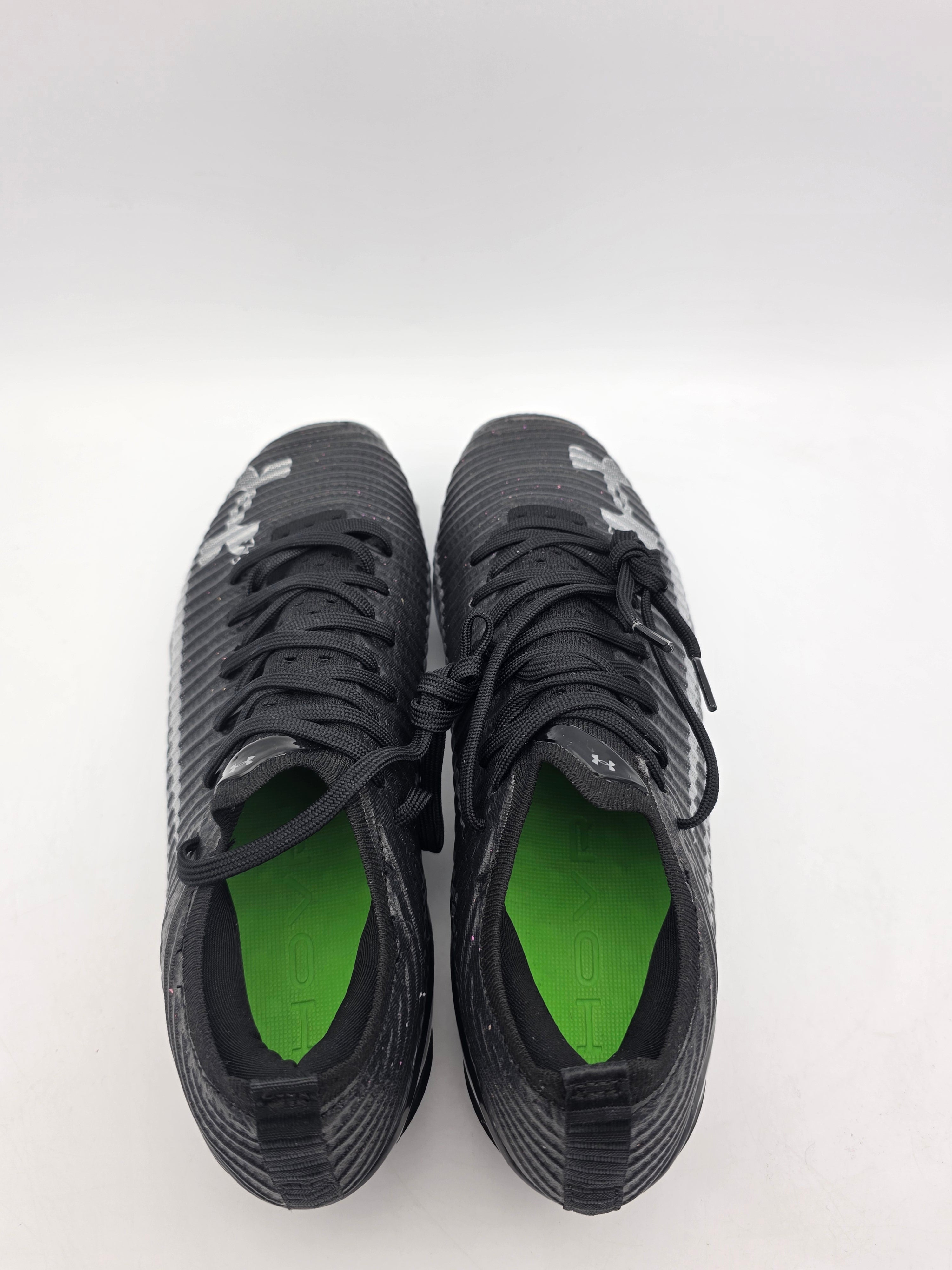 10.5 Under Armour Highlights (black) | SidelineSwap | Buy and Sell