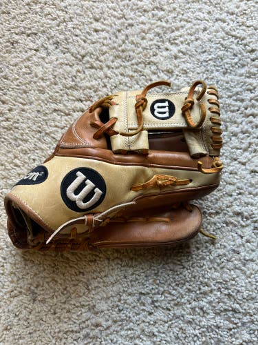 Wilson A2K RH Infield Baseball Glove 11.75" (Used)