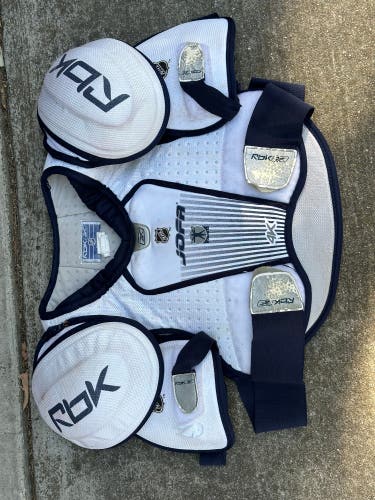 Senior large Reebok/Jofa 4K shoulder pads