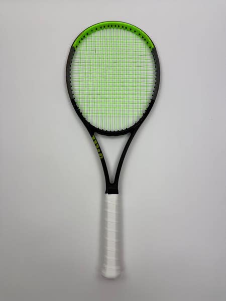 Wilson Blade 98 16x19 V7, 4 3/8 | SidelineSwap | Buy and Sell on