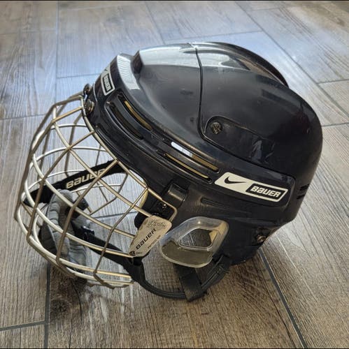 Small Nike Bauer 4500 Helmet With True Vision Cage Excellent Condition Free Shipping