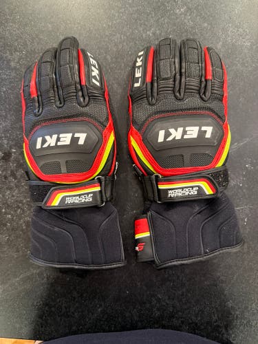 Leki Gloves size 8.5 (Used)