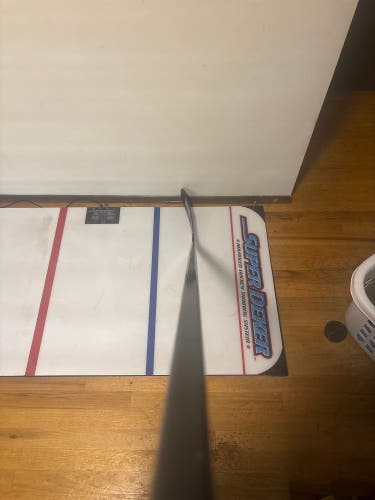 Senior Bauer Proto-R Right Handed Hockey Stick P92 77 Flex Pro Stock (Used)