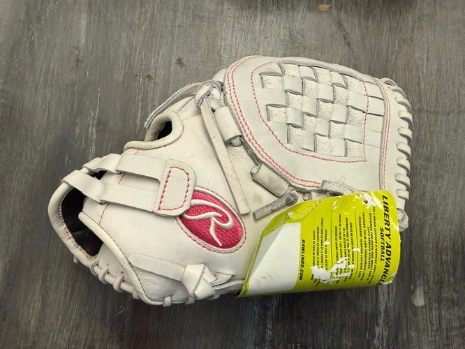 Rawlings Liberty Advanced RH Softball Glove 12" (New)