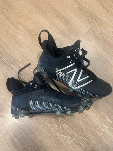 Black Unisex Size M 7.5 (W 8.5) Adult New Balance Mid Top Freeze 4.0 Molded Cleats (Used)