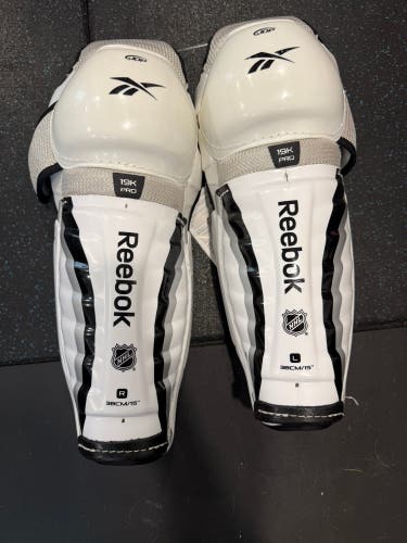 Reebok 19K Shin Pads