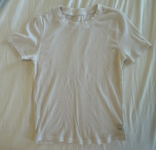 Vuori Women’s White Crewneck Short-Sleeve Shirt size S