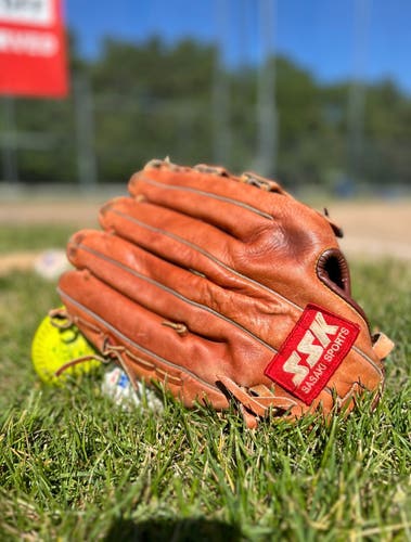 Vintage 1990s SSK DPG-780 13" Dimple Pattern Softball Glove - RHT - Massive pocket + double post web
