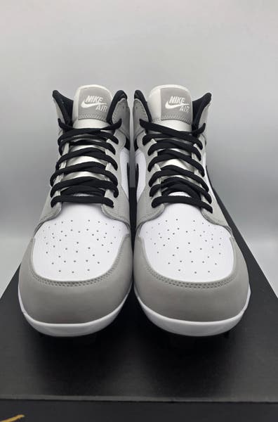 Nike Jordan 1 Retro MCS Light Smoke Grey Black White AV5354-012 Men\'s Size 12.5 Buy Air Jordan 1 Retro MCS  main image 2