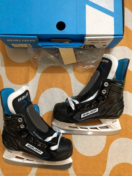 Youth Bauer XLP Hockey Skates Regular Width 12 (New)
