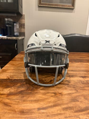 Youth Large Xenith X2E+ Helmet (Used)