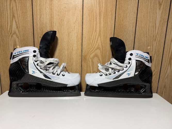 True TF Custom Pro 1 Piece Goalie Skates Regular Width 9.5 (Used)