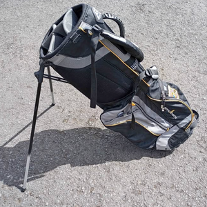 Burton MonoShock Newcastle Beer Golf Bag