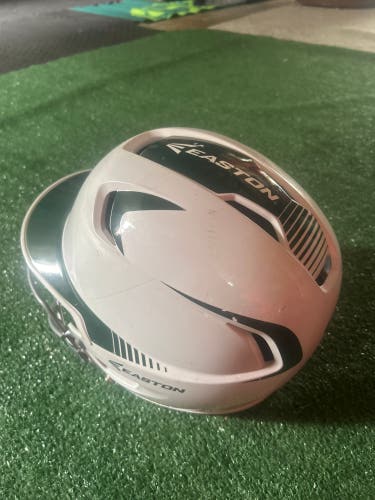 Medium/Large Easton Alpha Batting Helmet (Used)