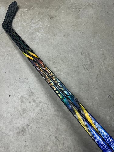 2 PACK 87 Flex P92 Senior Bauer Tracer Right Hand Hockey Stick Pro Stock NHL (New)
