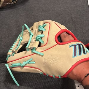 Marucci Acadia LH Baseball Glove 11.25" (New)