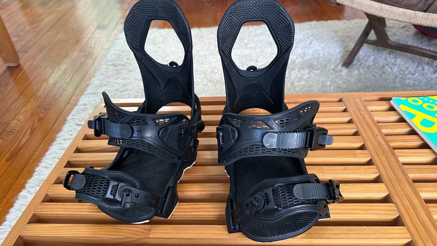 Women's Small Arbor Sequoia Snowboard Bindings (New)