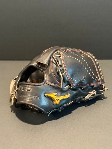 Rare Japanese Custom Mizuno Pro RH Pitcher's Baseball Glove 11.75" (Used)