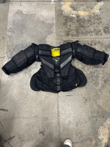 Senior Medium Bauer Supreme Shadow Goalie Chest Protector (Used)