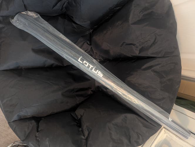 New Iconic Lotus Lacrosse Shaft