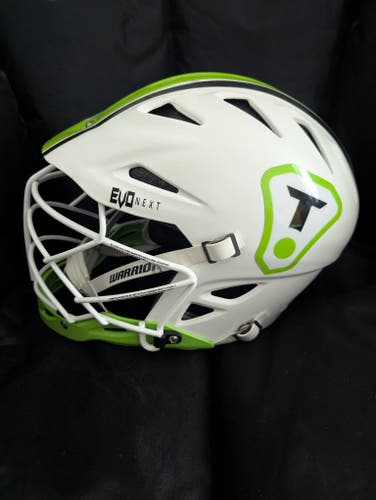 VGC True Warrior Evo Next Youth Helmet