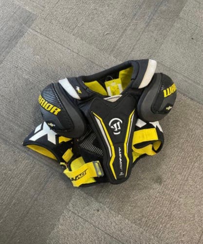 Warrior DYNASTY Senior Shoulder Pads Black MD