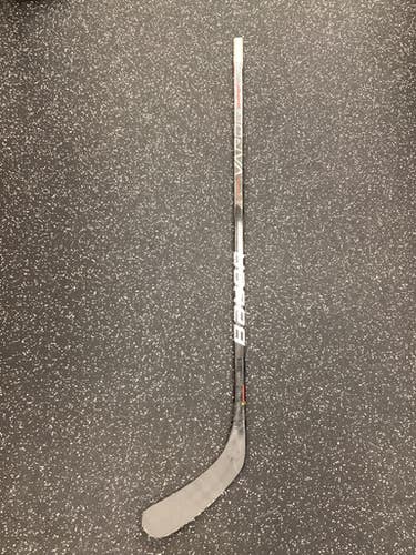 Used Bauer Vapor Hyperlite 70 Flex Pattern P92 Intermediate One Piece Sticks 11851-s000018297