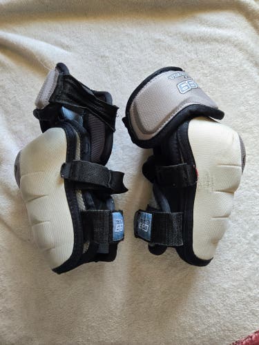 Junior Medium Itech Elbow Pads (Used)