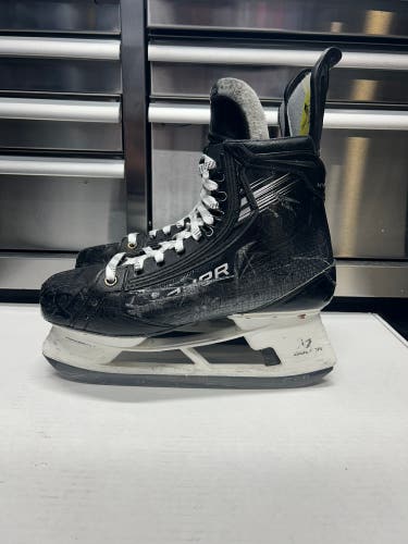 Bauer Vapor Hyperlite 2 Hockey Skates Size 10 FIT 1 288mm (Used) NHL Pro Stock