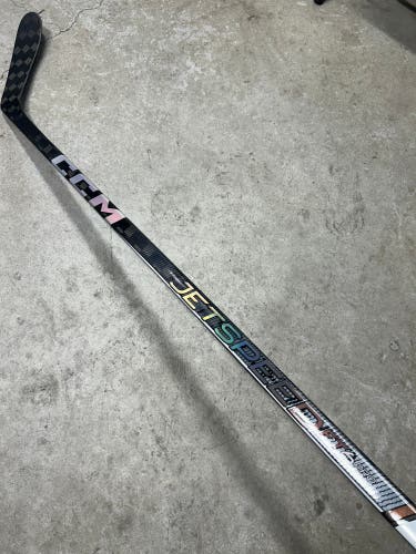 80 Flex P28 Senior CCM JetSpeed FT6 Pro Right Hand Hockey Stick Pro Stock (New)